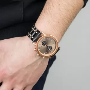 elegancki drewniany zegarek na rękę na prezent dla męża na imieniny