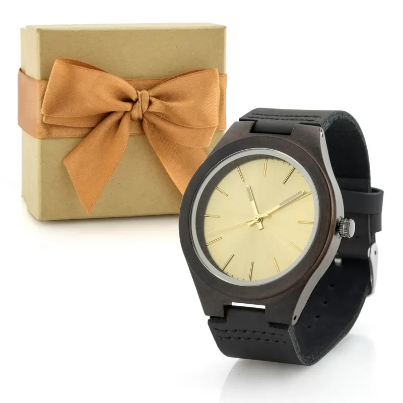 drewniany zegarek na poduszeczce w pudełku prezentowym na prezent dla niej na imieniny