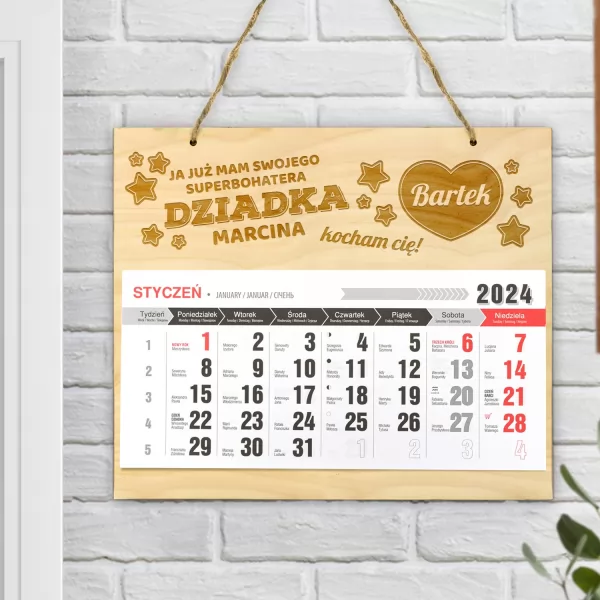 Kalendarz personalizowany 2024 - Bohater na prezent dla dziadka