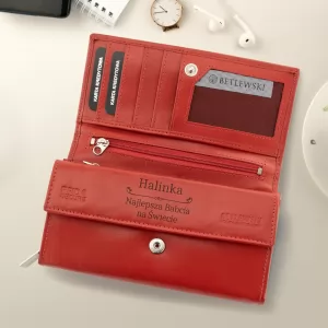 portfel czerwony