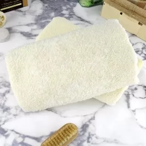 ręcznik bawełniany w kolorze ecru na upominek dla faceta