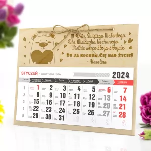 drewniany kalendarz 2024