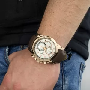 męski zegarek na prezent dla męża