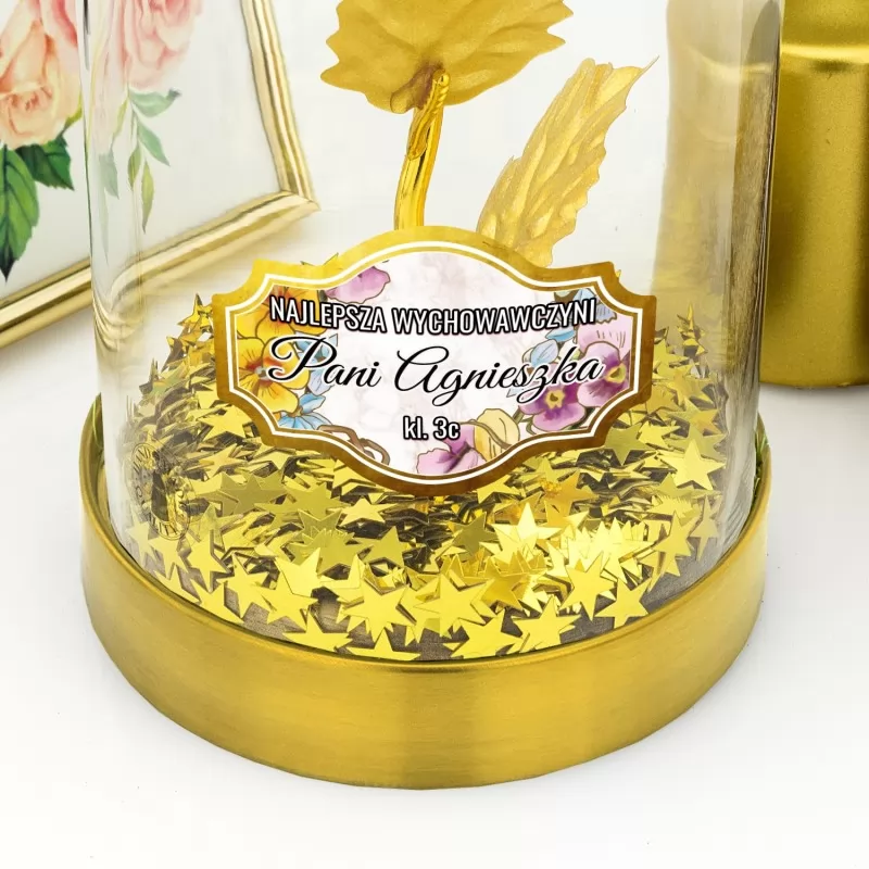 wieczna złota róża w szkle na prezent dla wychowawczyni - gwiazdkowe konfetti