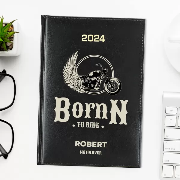 Kalendarz na 2024 z grawerem dla motocyklisty - Born to ride