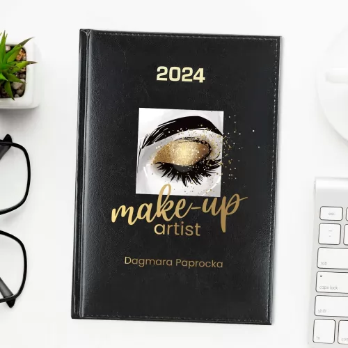 Kalendarz 2024 z nadrukiem dla kosmetyczki - Make-up artist
