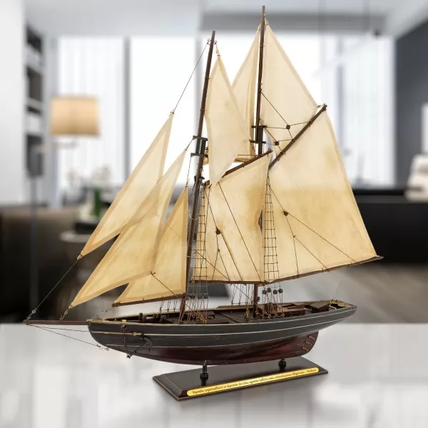 Model statku Bluenose (77 cm) z grawerem dla niego - Wytrwałość