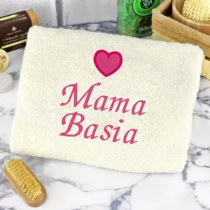 ręcznik z haftem dla mamy