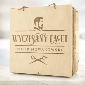 drewniane pudełko na kosmetyki dla brodacza