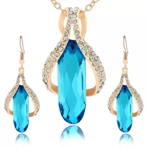 komplet biżuterii z niebieskimi kryształami