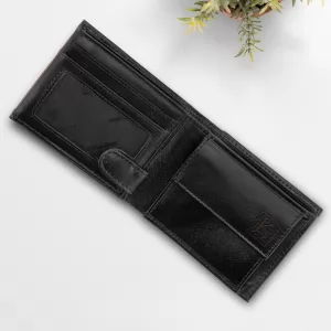 czarny portfel męski