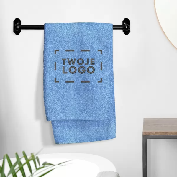 Ręcznik kąpielowy (70x140cm) niebieski z haftem logo - Subtelność