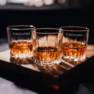 szklanka dla konesera whisky