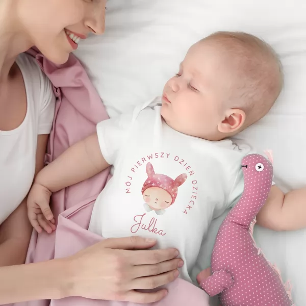 Body niemowlęce (r.68) z nadrukiem dla dziewczynki - Pierwszy dzień dziecka