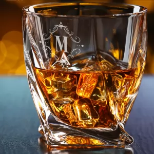 szklanka dla miłośnika whisky