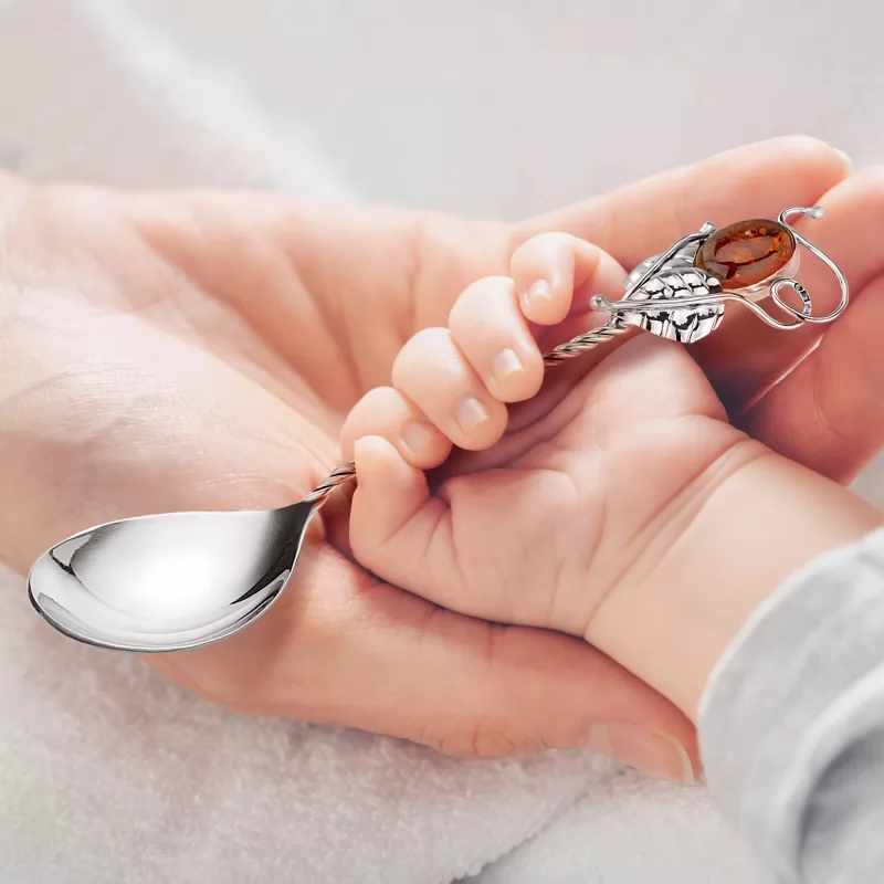 srebrna łyżeczka dla dziecka na chrzest