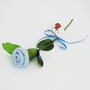 róża skarpetka na prezent
