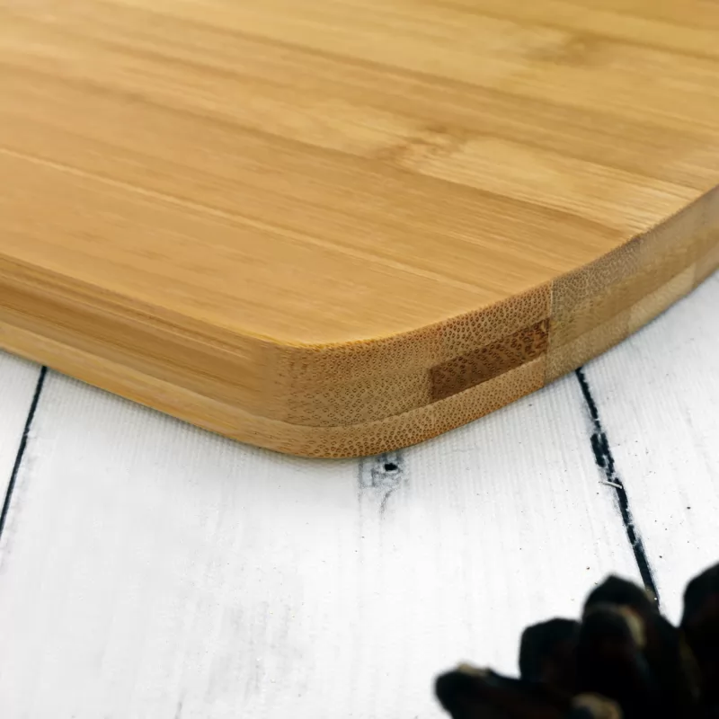 drewniana deska kuchenna z grawerem