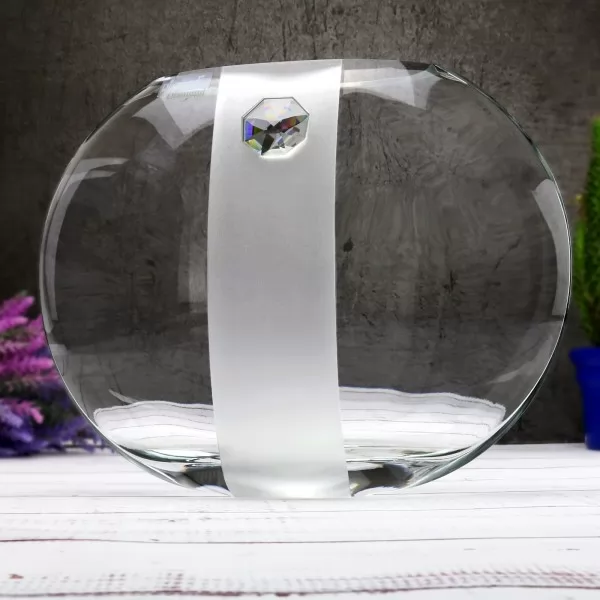 Ekskluzywny wazon z kryształem Swarovski z możliwością graweru dedykacji