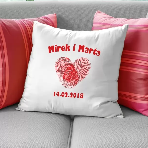 Personalizowana poduszka dla zakochanych - odcisk serca