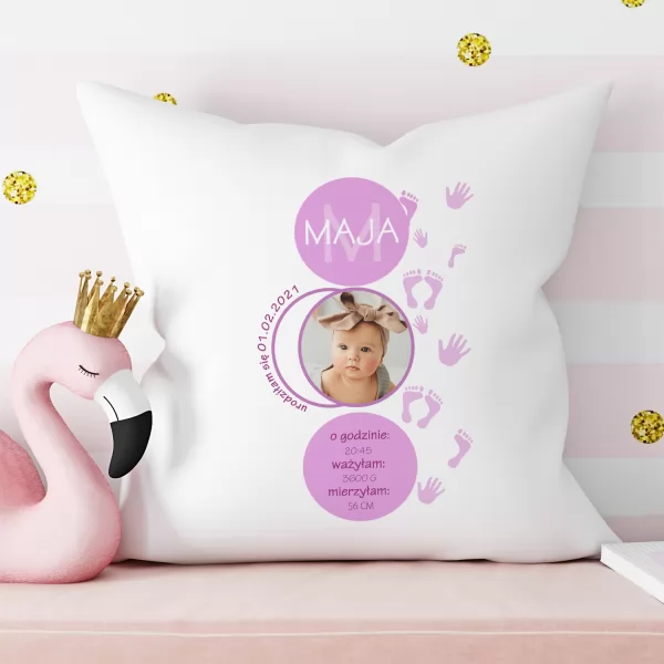 Pomysł na prezent - poduszka z personalizacją dla dziewczynki 