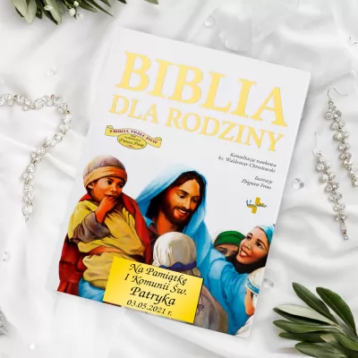 Biblia dla rodziny z grawerem na komunię - Wspólnota