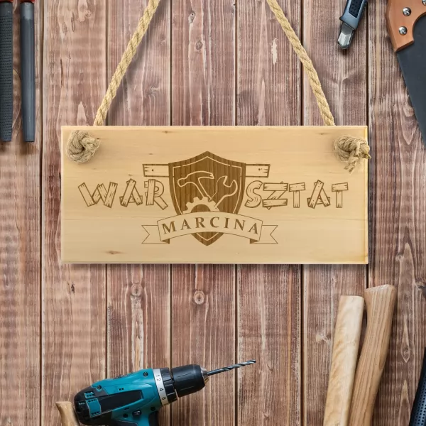 Drewniana tabliczka na drzwi - Warsztat + imię 
