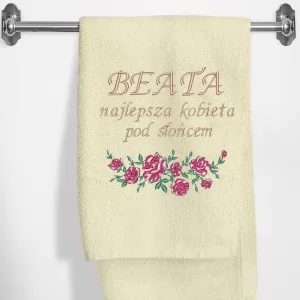 personalizowany ręcznik z haftem