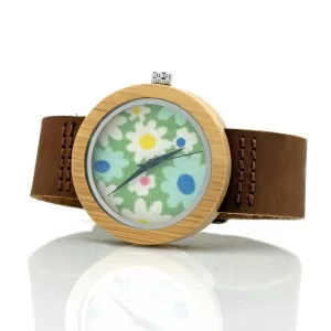 zegarek damski z drewna bambusowego