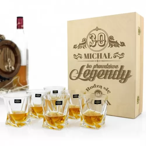Szklanki do whisky w pudełku z grawerem na 30 urodziny - Prawdziwa legenda