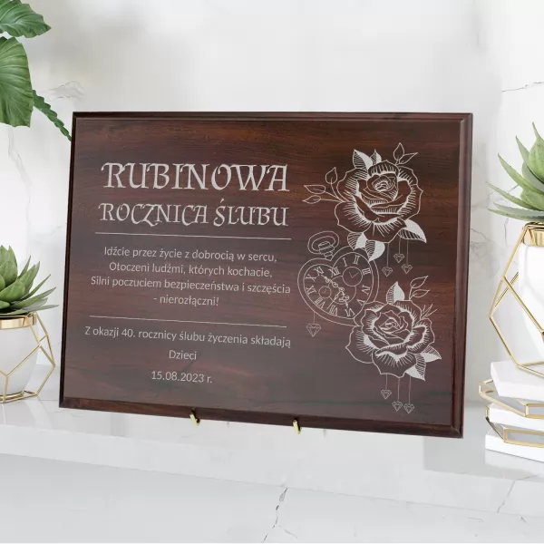 Drewniany certyfikat z grawerem na 40 rocznicę ślubu - Rubinowa