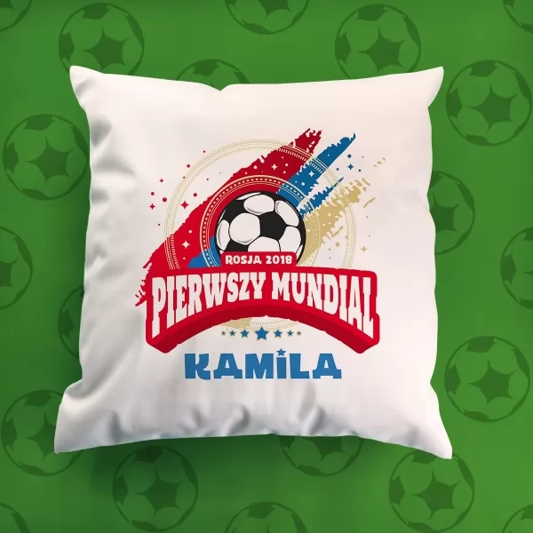 Prezent dla małego fana piłki nożnej poduszka z dedykacją Pierwszy Mundial