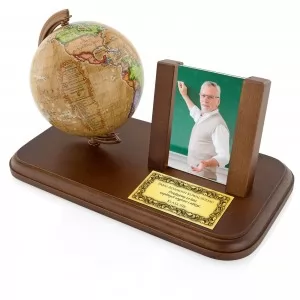 globus i ramka na zdjęcie dla nauczyciela