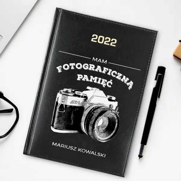 Fotograficzna pamięć - kalendarz na 2023 rok upominek dla fotografa amatora