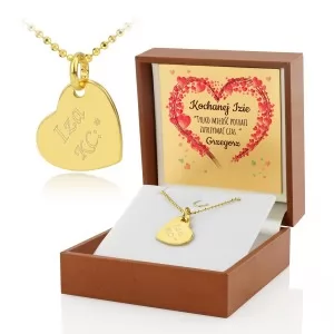 srebrny naszyjnik serce z grawerem w pudełku na prezent na walentynki