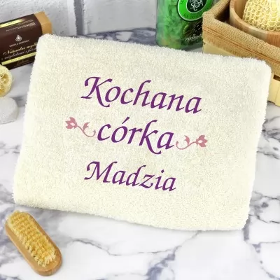 Ręcznik z imieniem 70 x 140 na prezent dla córki - Kochana Córka