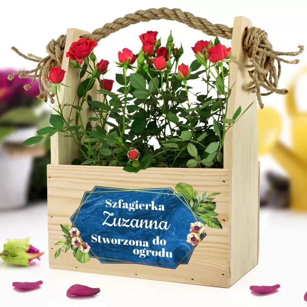 Drewniana doniczka na kwiaty z nadrukiem dla szwagierki - Do Ogrodu