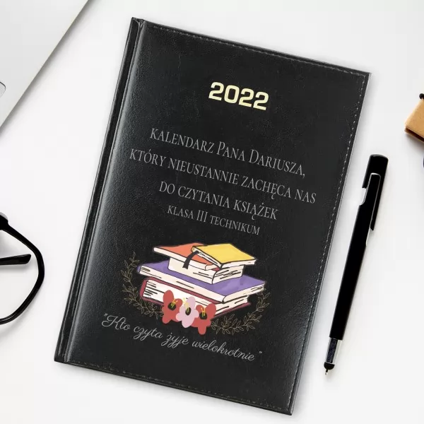 Kalendarz nauczyciela języka polskiego na 2022 rok  - Niezwykła