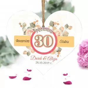 prezent na 30 rocznicę ślubu, serce do powieszenia z nadrukiem imion i daty