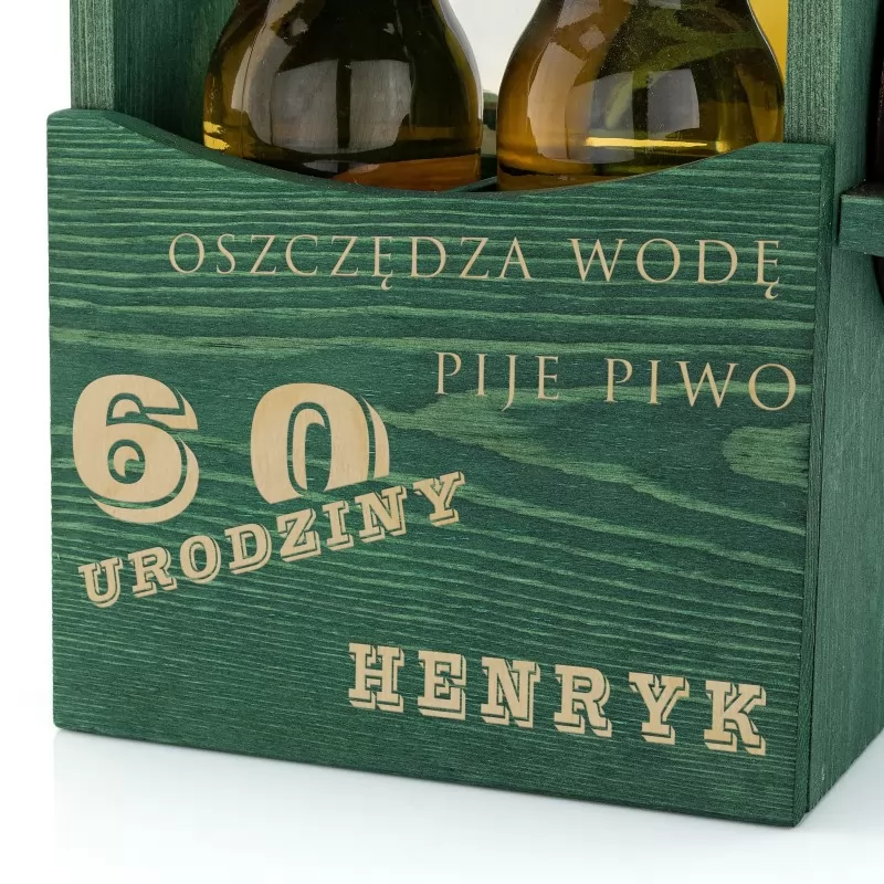 grawer dedykacji z okazji 60 urodzin na skrzynce drewnianej na piwo na prezent na 60 szwagra