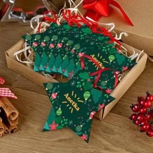 zestaw 8 zielonych gwiazdek z nadrukiem dedykacji i pudełkiem na prezent dla na mikołajki dla dziewczyny
