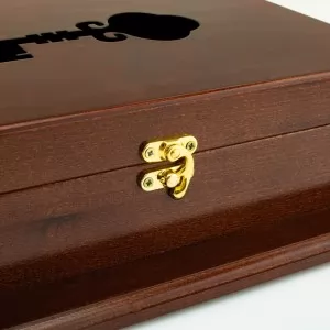 haczyk zamknięcie szafki na klucze na prezent dla przyjaciółki na imieniny