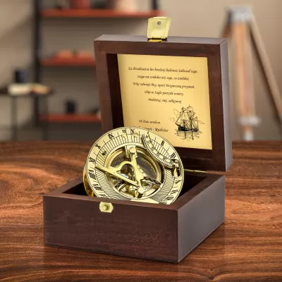 Mosiężny kompas z grawerem na prezent dla syna - Dla Odkrywcy 